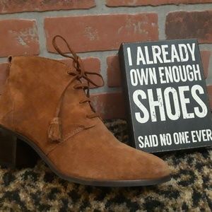 Nurture Cognac Suede Leather Brown Tie Up Ankle Heel Boots NEW Womens NEW 9 1/2